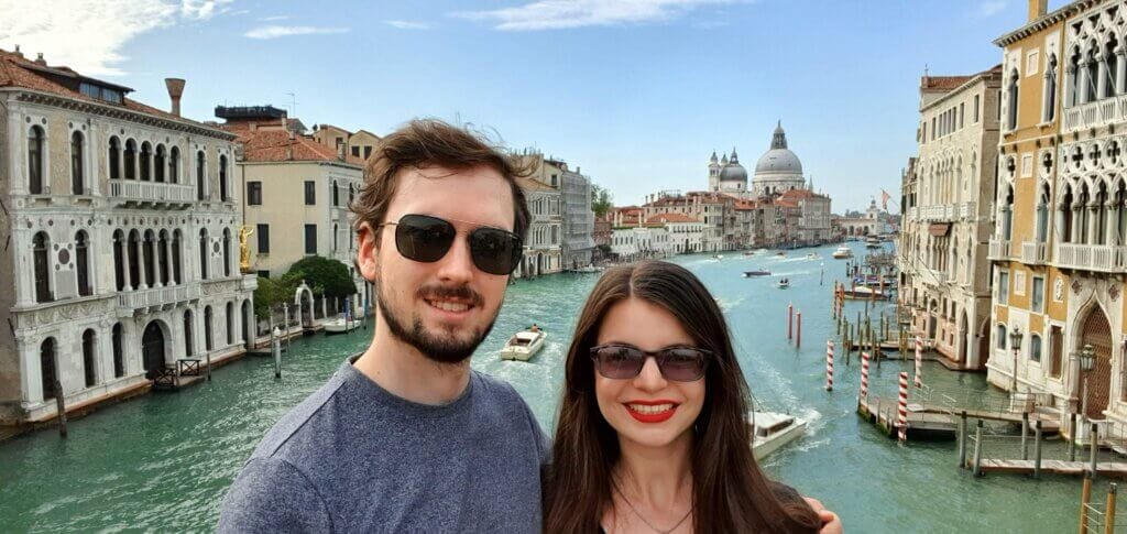 Mirka and Daniel taking a selfie with the Grand Canal behind them