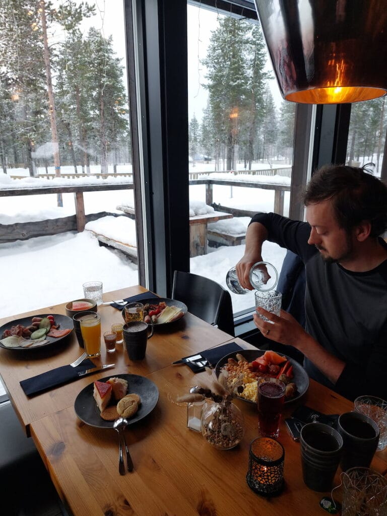 Breakfast with snow outside