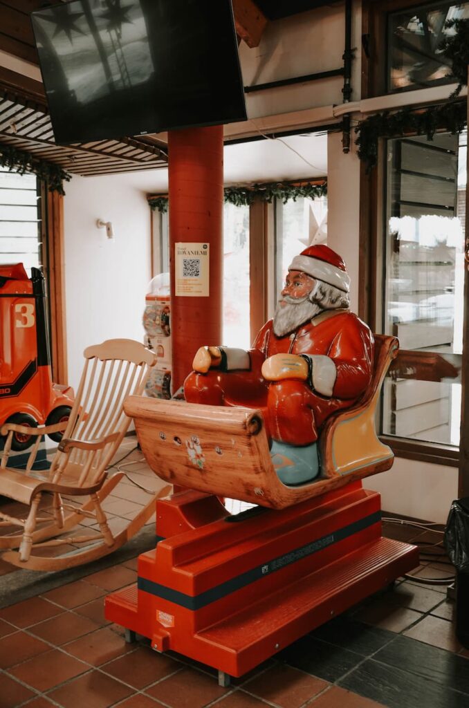 Santa Claus kiddie ride