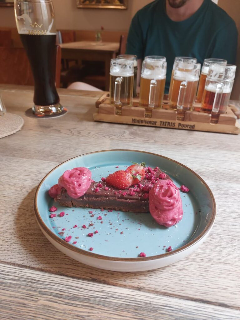 Beer tasting set and a cake