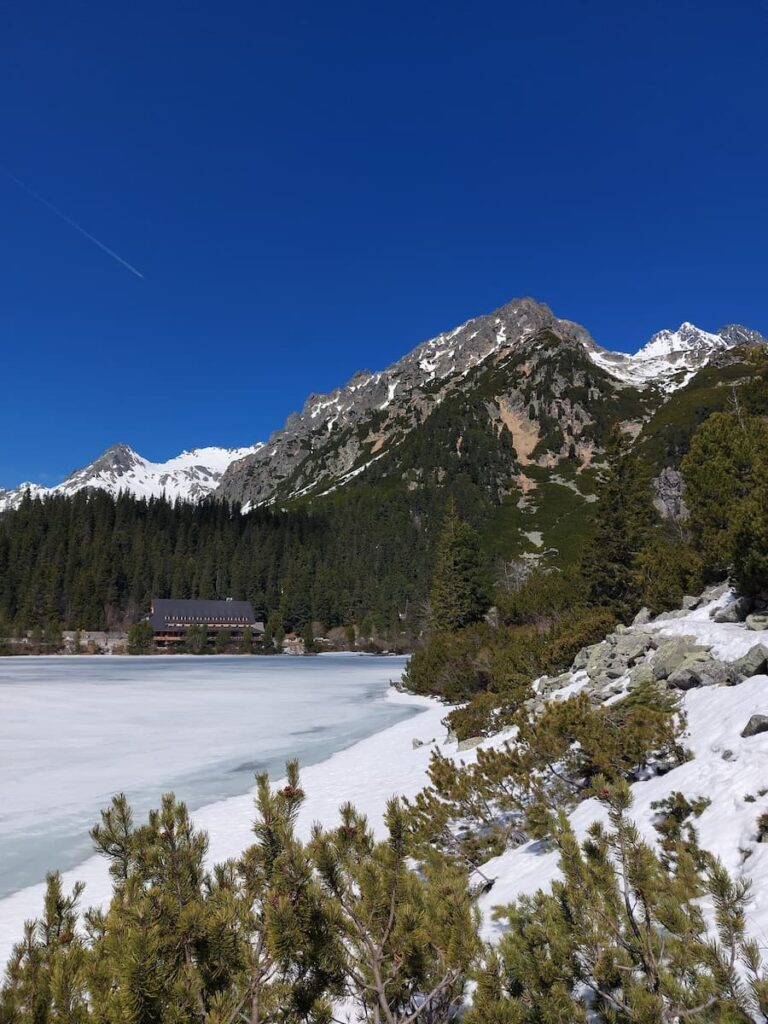 Popradské Pleso and chalet
