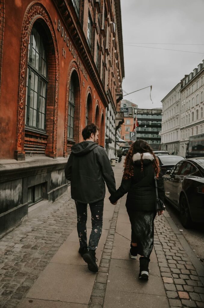 Mirka and Daniel walking to Copenhagen City Hall