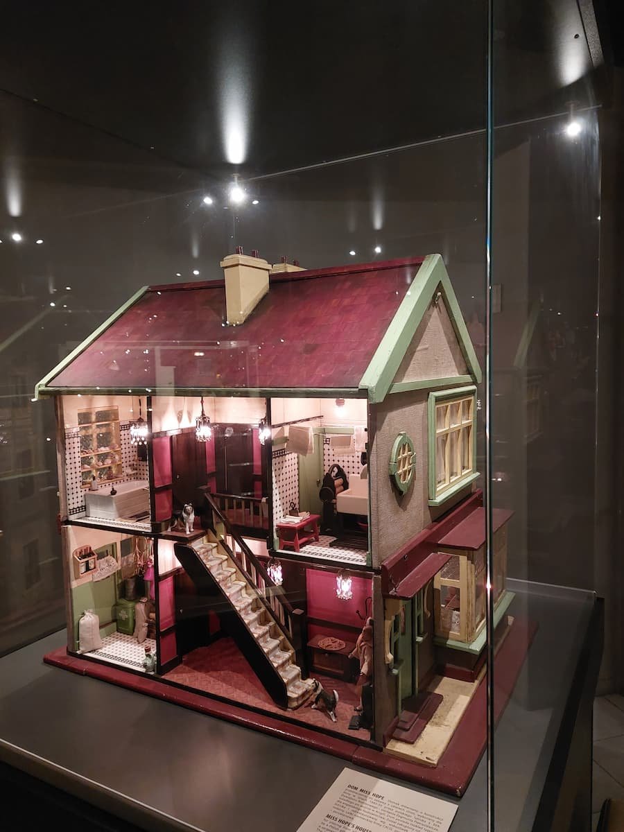 Poland Warsaw Dollhouse Museum Resized