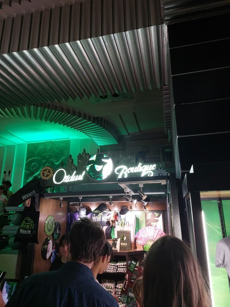 Cheap Front Row Wicked London Tickets: Was It Worth It? 2 Merchandise in the Wicked theatre London