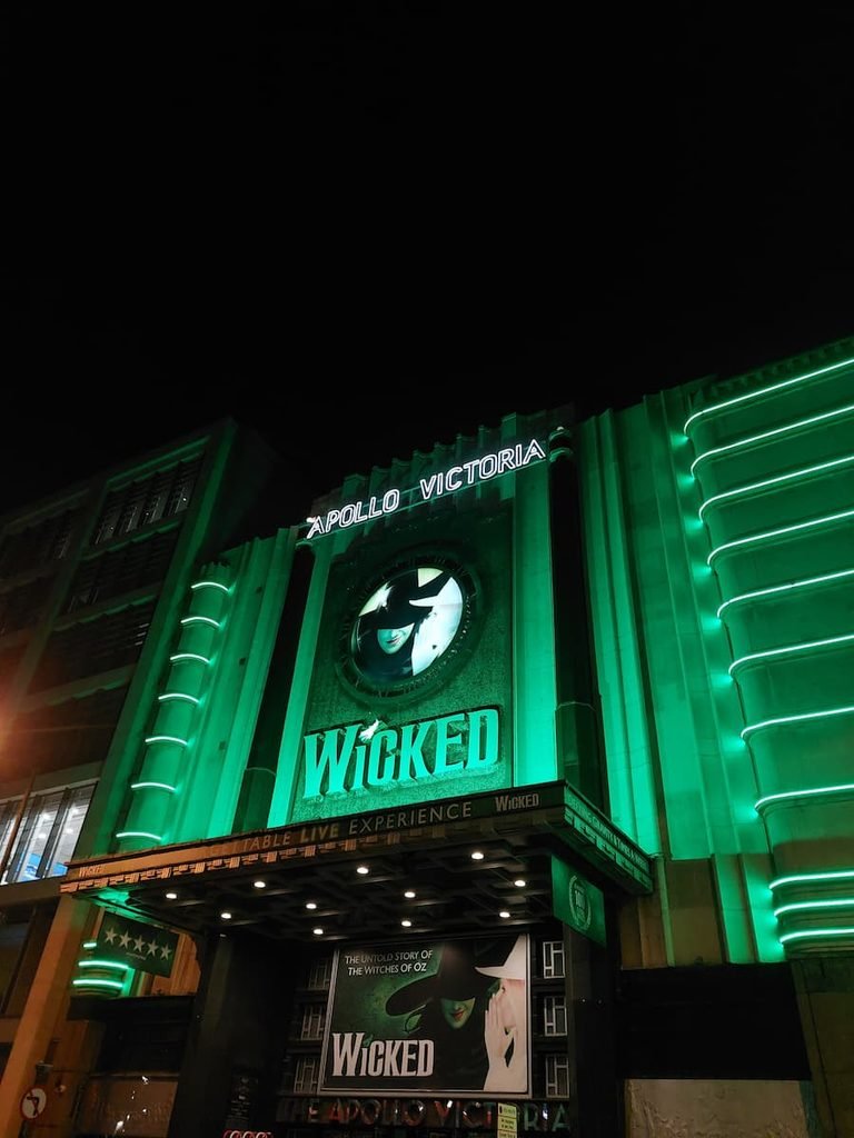 Cheap Front Row Wicked London Tickets: Was It Worth It? 3 Wicked theatre in London