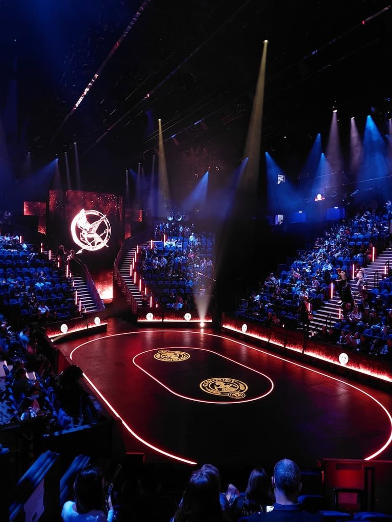 Hunger Games on Stage theatre arena stage