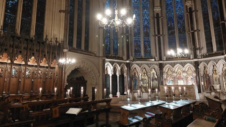 Evensong at Exeter College chapel